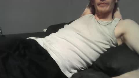 Snapshot of 2big2hype chatting on 22, 12, 2025 cheif online show from 22, 12, 2025