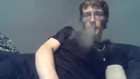 Snapshot of 2big2hype chatting on 19, 1, 2026 cheif online show from 19, 1, 2026