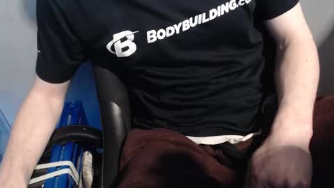 Snapshot of 2big2hype chatting on 20, 2, 2026 cheif online show from 20, 2, 2026