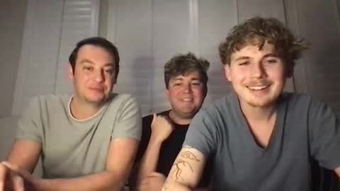 Roommates online show from 19, 4, 2026