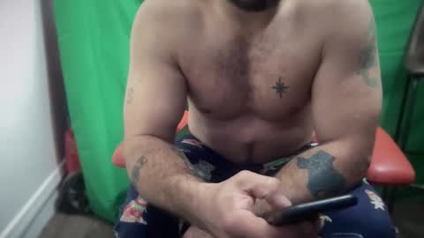 Snapshot of 2petitejewelz chatting on 13, 2, 2025 jack and jenny online show from 13, 2, 2025