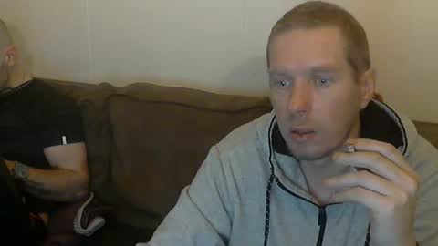 Snapshot of 2small4you83 chatting on 2, 12, 2025 2small4you83 online show from 2, 12, 2025