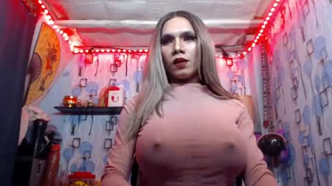 Snapshot of 30cmfullyloadedcum chatting on 20, 6, 2026 Julia G online show from 20, 6, 2026