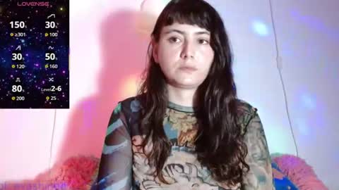 Snapshot of 333w4zh1n3 chatting on 9, 6, 2026 Eva online show from 9, 6, 2026