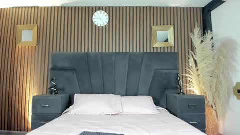 3X NAXAA online show from 9, 4, 2026