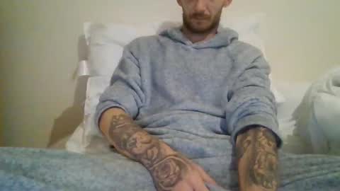 420feetloverr420 online show from 5, 10, 2025