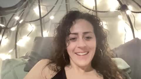 KC420Couple online show from 16, 2, 2026