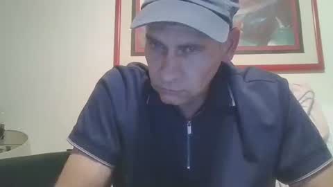 Snapshot of 4nuf chatting on 1, 11, 2025 4nuf online show from 1, 11, 2025