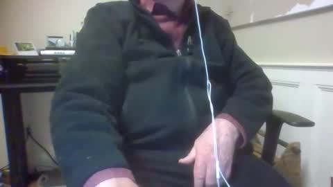 Snapshot of 4uguys chatting on 5, 4, 2026 4uguys online show from 5, 4, 2026