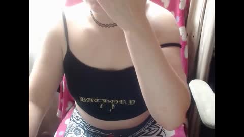 Snapshot of 666maskgirl chatting on 12, 3, 2026 SHANNON online show from 12, 3, 2026