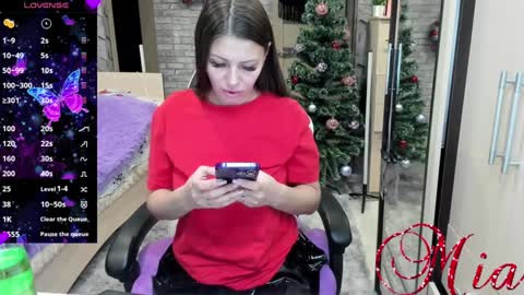 Snapshot of 666mia666 chatting on 29, 12, 2024 Mia my pvt is open and lovense is active online show from 29, 12, 2024