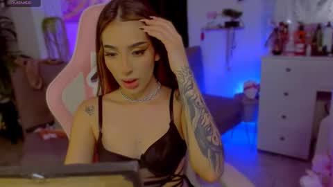  luarii   online show from 16, 2, 2025