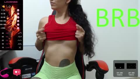 Snapshot of 69_shades chatting on 27, 1, 2025 lucero online show from 27, 1, 2025