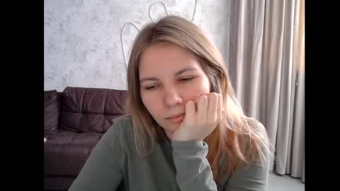 69Riley Reid69 online show from 5, 11, 2025