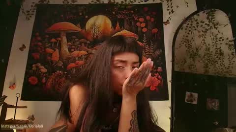 B R I E L A  online show from 13, 5, 2026