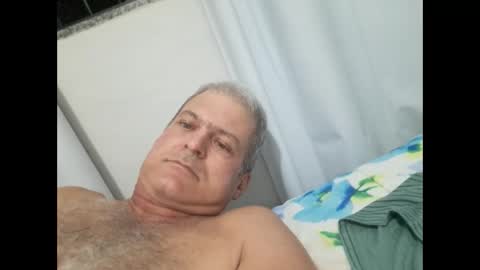 Snapshot of 6ricardo9 chatting on 15, 9, 2025 Rick online show from 15, 9, 2025
