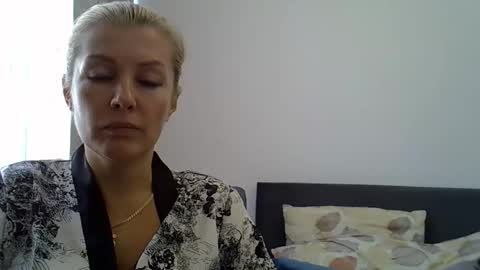 6siren online show from 8, 10, 2025