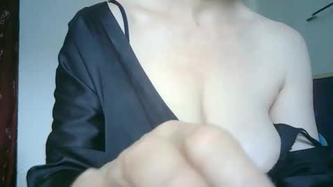 Lilu online show from 9, 5, 2026