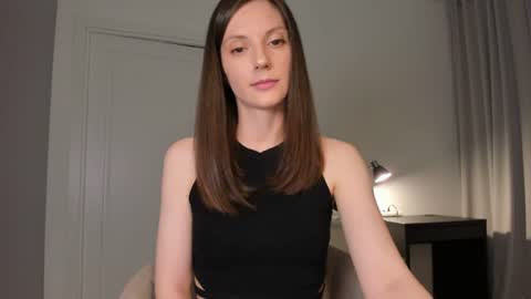 Anna online show from 8, 7, 2026