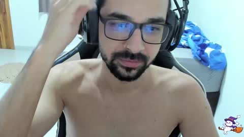 Snapshot of 7_high chatting on 5, 11, 2025 high online show from 5, 11, 2025