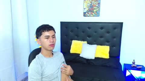 Snapshot of 7alan chatting on 23, 9, 2025 Alan online show from 23, 9, 2025