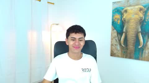 Snapshot of 7alan chatting on 1, 10, 2025 Alan online show from 1, 10, 2025