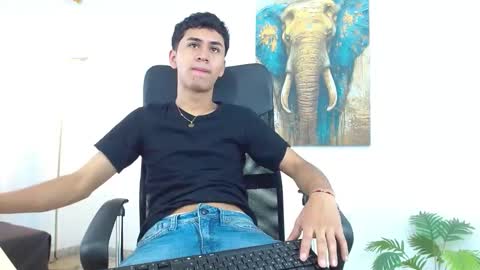 Snapshot of 7alan chatting on 31, 10, 2025 Alan online show from 31, 10, 2025