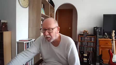  Papi  online show from 8, 3, 2025