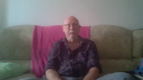 Snapshot of 7thsojourn chatting on 7, 10, 2025 Papi online show from 7, 10, 2025