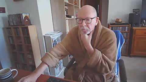 Snapshot of 7thsojourn chatting on 10, 11, 2025 Papi online show from 10, 11, 2025