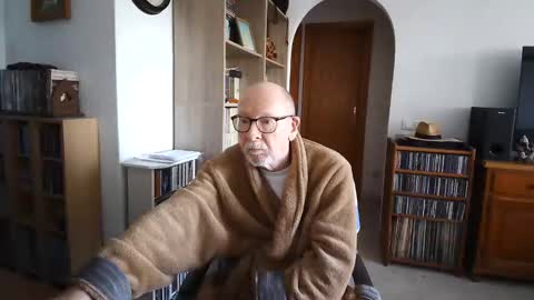  Papi  online show from 13, 1, 2026