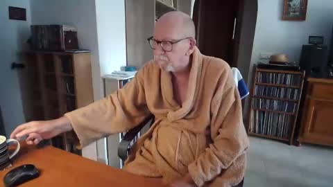  Papi  online show from 2, 5, 2026