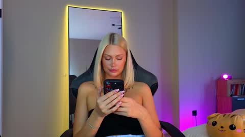 Nura online show from 29, 10, 2025