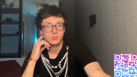 Phillip online show from 24, 11, 2025