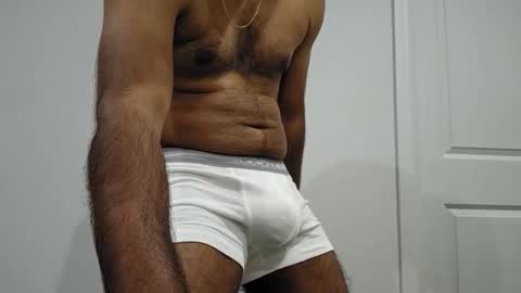 Snapshot of 8inch_desi chatting on 11, 3, 2026 8inch_desi online show from 11, 3, 2026