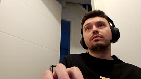 Snapshot of 8inchdude93 chatting on 11, 11, 2025 8inchdude93 online show from 11, 11, 2025