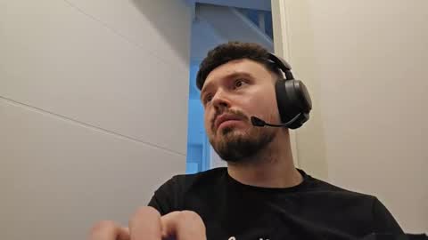 Snapshot of 8inchdude93 chatting on 25, 2, 2026 8inchdude93 online show from 25, 2, 2026