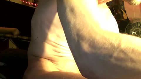 8inches4you2 online show from 18, 6, 2026