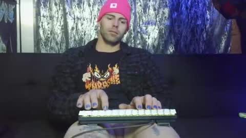 EvelDicknievel1 online show from 27, 10, 2025