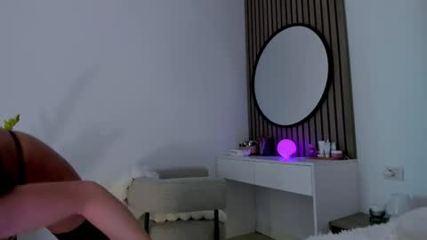 Snapshot of 8selene chatting on 29, 3, 2026 8selene online show from 29, 3, 2026