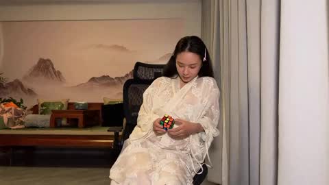 lily online show from 16, 5, 2026