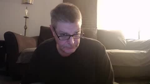 989guy online show from 19, 4, 2026