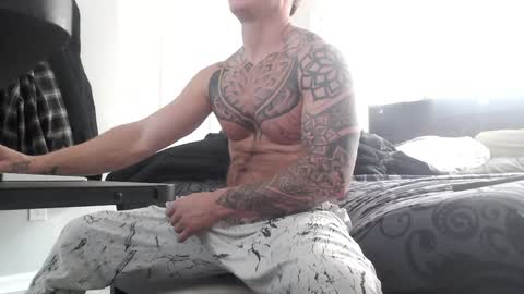 Snapshot of 9inchbulll chatting on 31, 12, 2024 9inchbulll online show from 31, 12, 2024