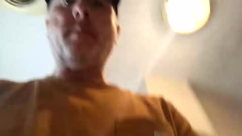 Snapshot of 9inchesnya chatting on 18, 10, 2025 9inchesnya online show from 18, 10, 2025