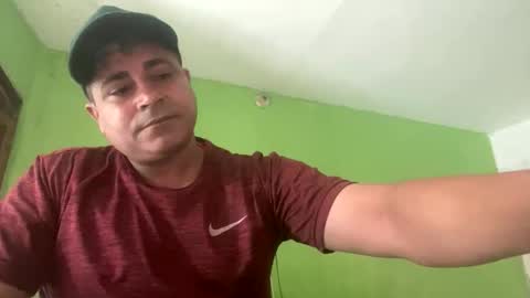 Snapshot of 9vinhocamshow chatting on 23, 4, 2026 9vinhocamshow online show from 23, 4, 2026