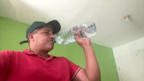 Snapshot of 9vinhocamshow chatting on 26, 4, 2026 9vinhocamshow online show from 26, 4, 2026