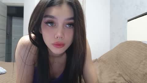 KARINA online show from 5, 10, 2025