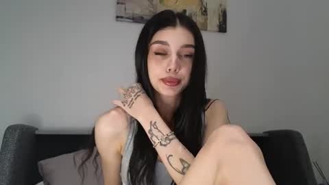 Snapshot of 9west chatting on 22, 7, 2026 KARINA online show from 22, 7, 2026