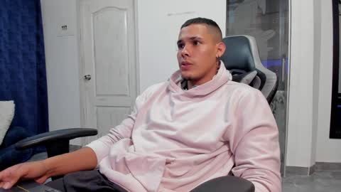 Snapshot of _0324 chatting on 23, 12, 2024 rick online show from 23, 12, 2024