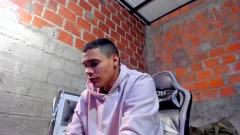 Snapshot of _0324 chatting on 24, 2, 2025 rick online show from 24, 2, 2025